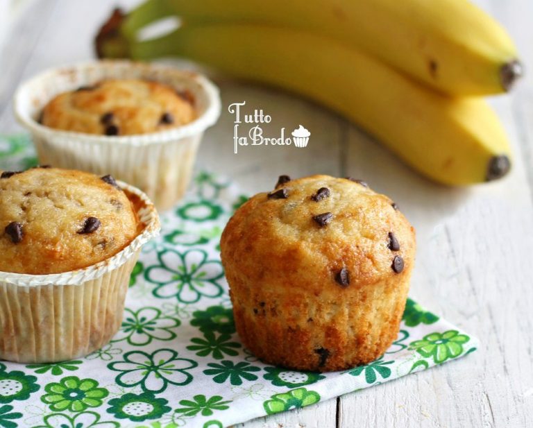 MUFFIN ALLA BANANA CON GOCCE DI CIOCCOLATO Tutto Fa Brodo In Cucina