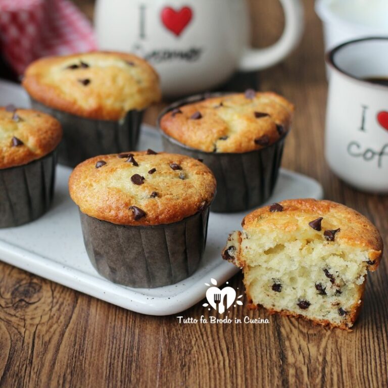 MUFFIN ALLA RICOTTA Con Gocce Di Cioccolato Tutto Fa Brodo In Cucina