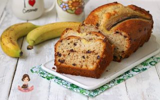 BANANA BREAD