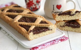 CROSTATA-MORBIDA-ALLA-NUTELLA