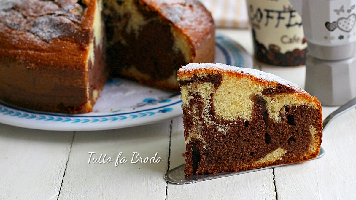 Torta Bicolore Allo Yogurt Senza Burro Anche Bimby Tutto Fa Brodo In Cucina