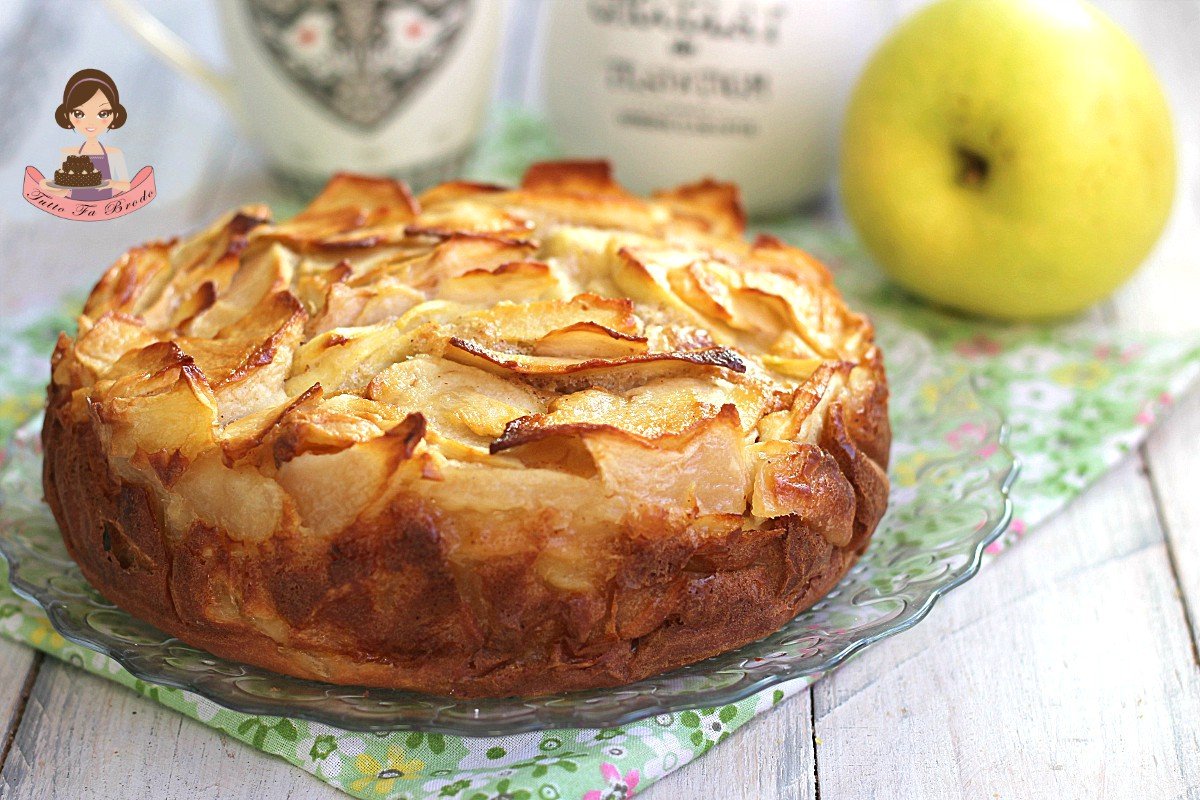 TORTA INVISIBILE ALLE MELE