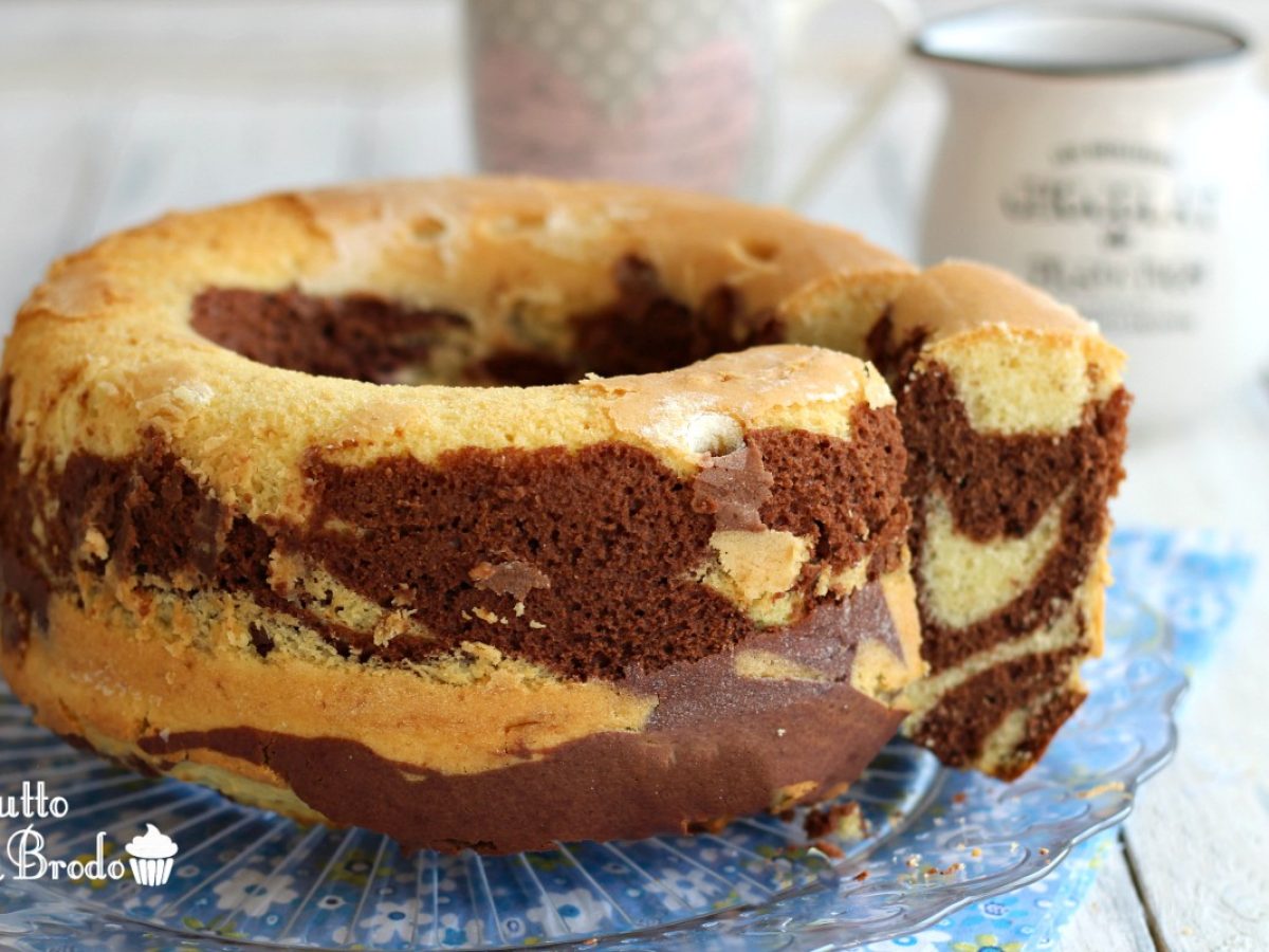Ciambella Bicolore Alta E Soffice Allo Yogurt Tutto Fa Brodo In Cucina