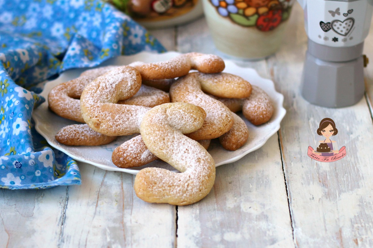BISCOTTI A ESSE SICILIANI golosi e inzupposi Tutto fa Brodo in Cucina