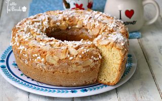 CIAMBELLA AL LIMONE E MANDORLE BIMBY