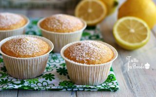 MUFFIN ALLO YOGURT E LIMONE SOFFICISSIMI