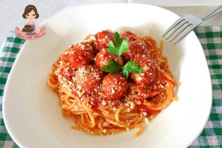 SPAGHETTI CON LE POLPETTE