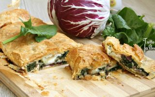 STRUDEL SALATO AGLI SPINACI E RADICCHIO