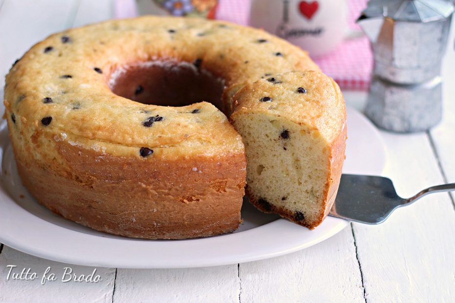 Ciambella Allo Yogurt E Gocce Di Cioccolato Anche Bimby Tutto Fa Brodo In Cucina