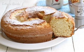 CIAMBELLA AL LATTE DI RISO