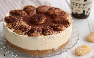 TORTA CHEESECAKE AL TIRAMISU'