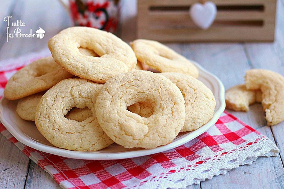 BISCOTTI FATTI IN CASA 20 Ricette Facili - Tutto Fa Brodo In Cucina