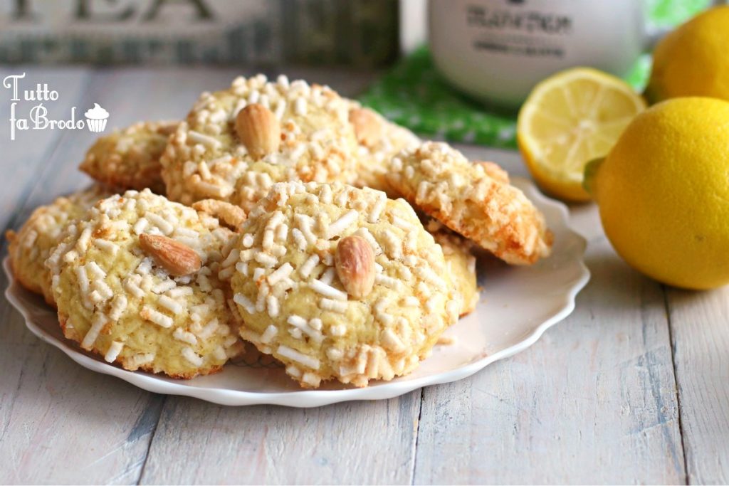 BISCOTTI ALLE MANDORLE E LIMONE BIMBY - Tutto Fa Brodo In Cucina