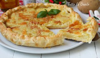 TORTA SALATA CON PATATE E PROSCIUTTO
