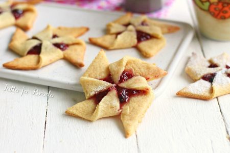 BISCOTTI GIRANDOLE DI FROLLA