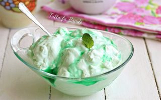 GELATO-ALLA-MENTA-E-LATTE