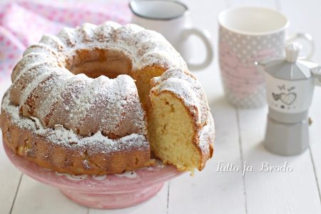 CIAMBELLA ALLO YOGURT E MIELE