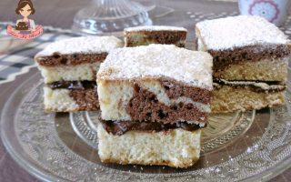 TORTA BICOLORE ALLO YOGURT E NUTELLA