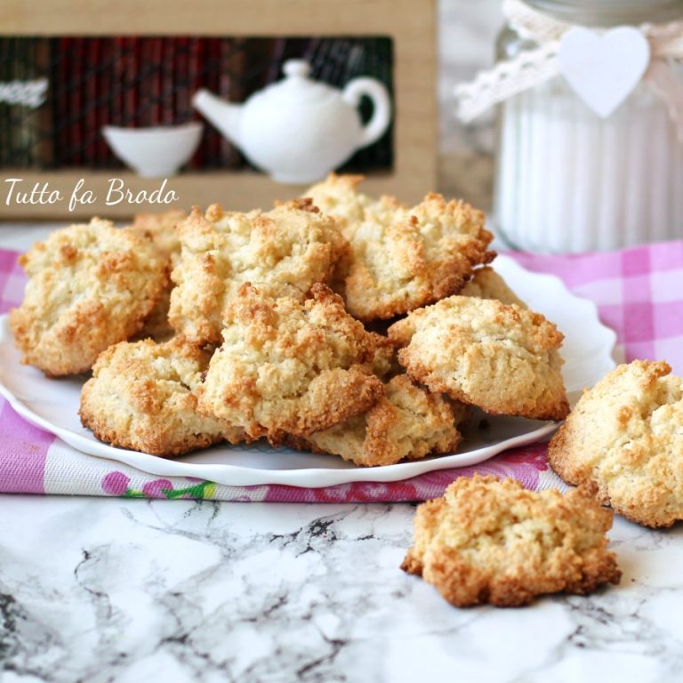 BRUTTI MA BUONI alle mandorle - Tutto fa Brodo in Cucina