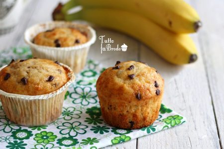 MUFFIN ALLA BANANA CON GOCCE DI CIOCCOLATO