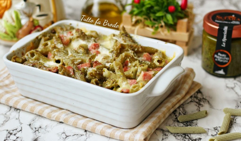 PASTA AL FORNO AL PISTACCHIO E MORTADELLA