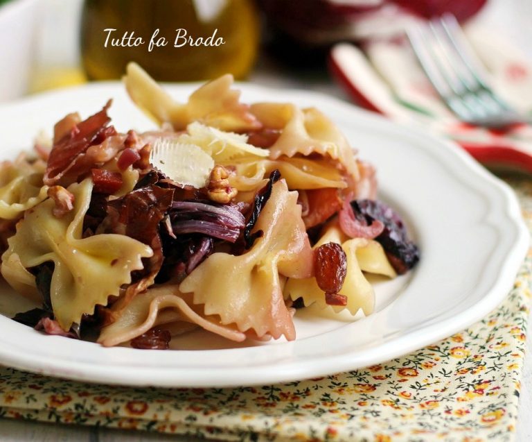 PASTA CON RADICCHIO SPECK E NOCI - Tutto Fa Brodo In Cucina