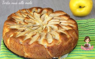 TORTA NUA ALLE MELE