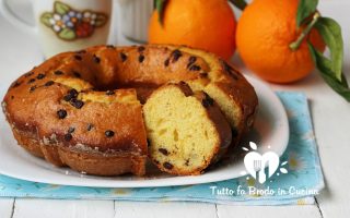 CIAMBELLA ALL'ARANCIA E CIOCCOLATO MORBIDA