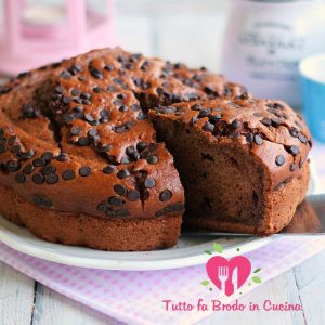 TORTA ALLA BANANA E CIOCCOLATO MORBIDA - Tutto Fa Brodo In Cucina