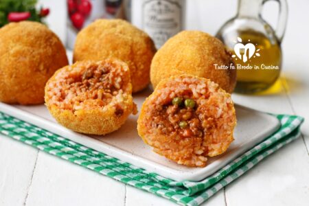 ARANCINE DI RISO SICILIANE AL RAGU'