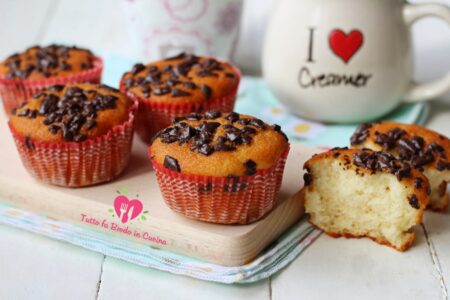 MUFFIN ALLO YOGURT SENZA GLUTINE
