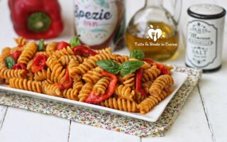 PASTA CON PESTO ALLA SICILIANA