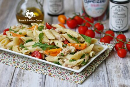 PASTA AL TONNO CON POMODORINI E RUCOLA