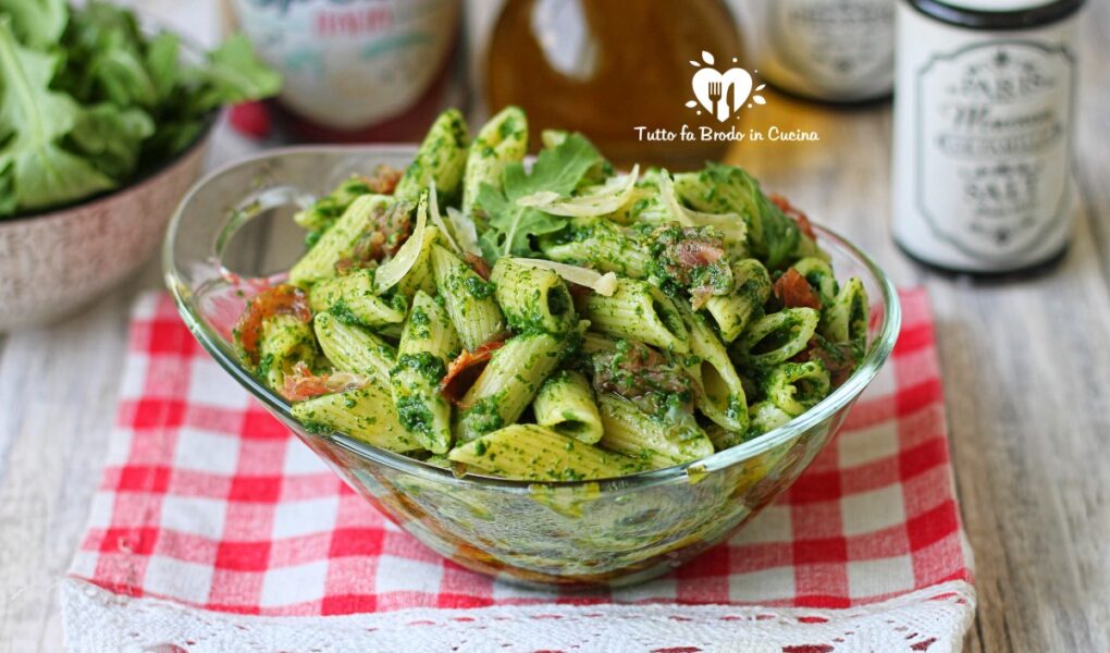 PASTA CON PROSCIUTTO CRUDO E RUCOLA primo piatto freddo estivo Tutto