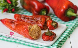 PEPERONI CORNETTO RIPIENI ALLA LUCANA