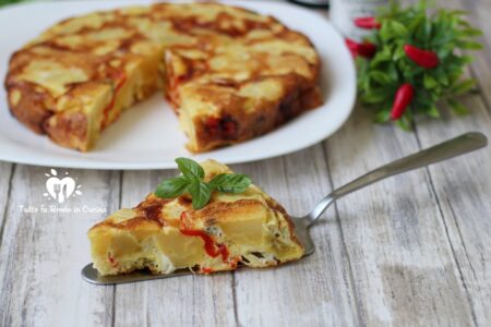 FRITTATA DI PATATE E PEPERONI