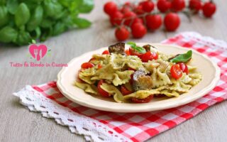 pasta con melanzane alla siciliana