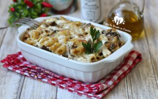 PASTA AL FORNO AI FUNGHI