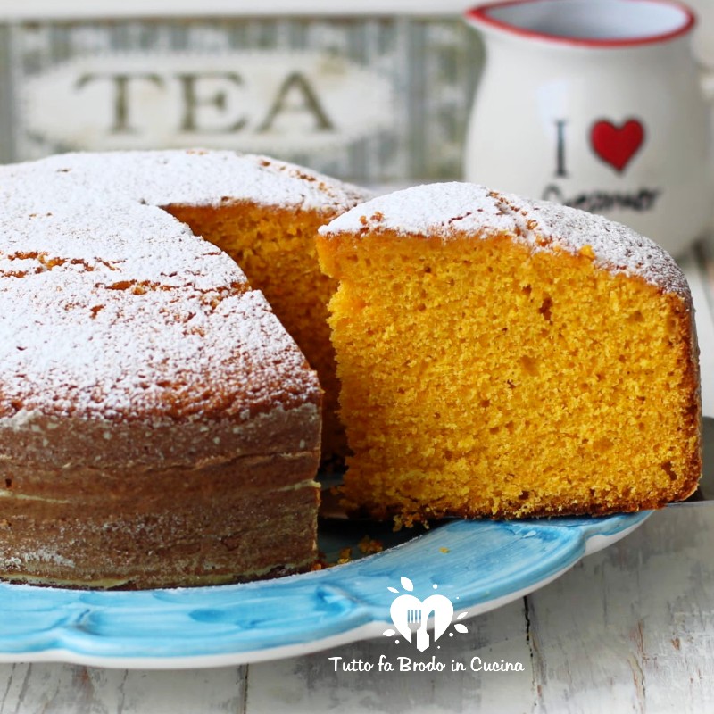 TORTA DI CAROTE E MANDORLE