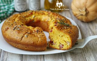 CIAMBELLA SALATA ALLA ZUCCA
