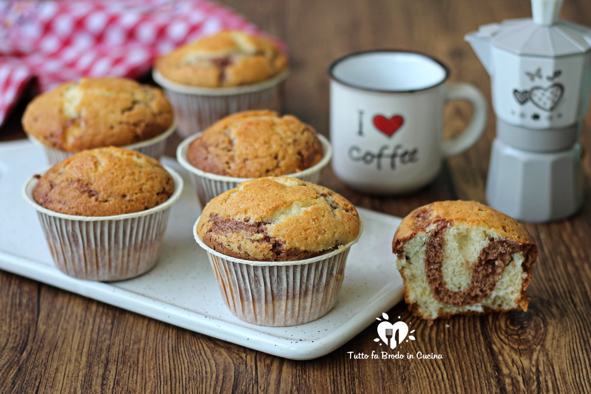 MUFFIN BICOLORE ALLO YOGURT