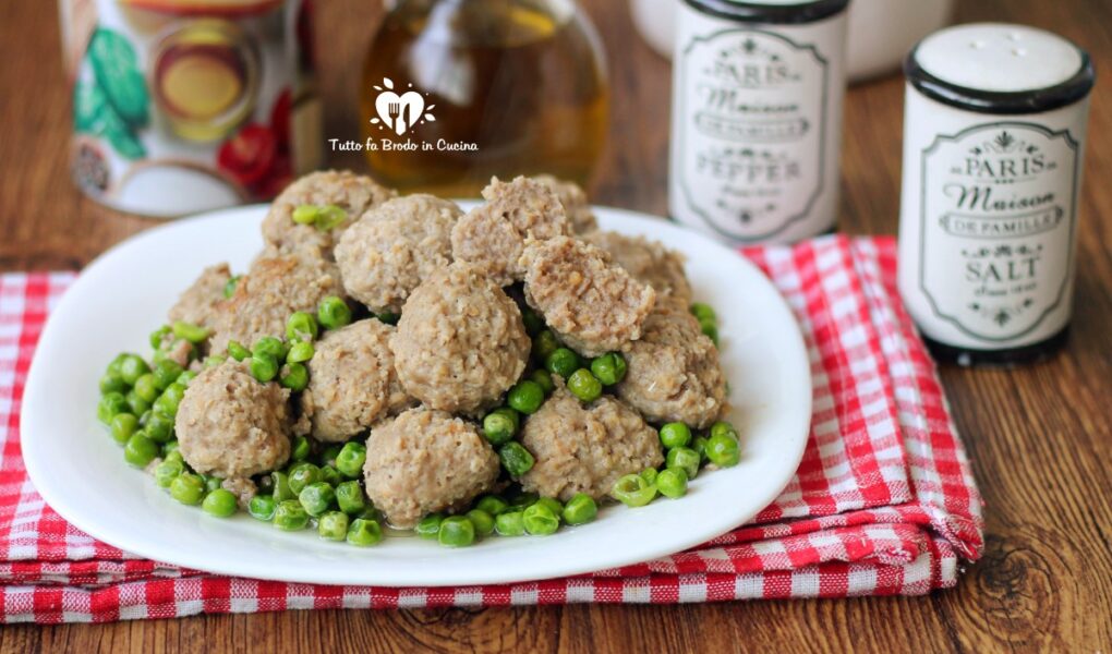 POLPETTE IN BRODO CON PISELLI Morbide E Gustose - Tutto Fa Brodo In Cucina