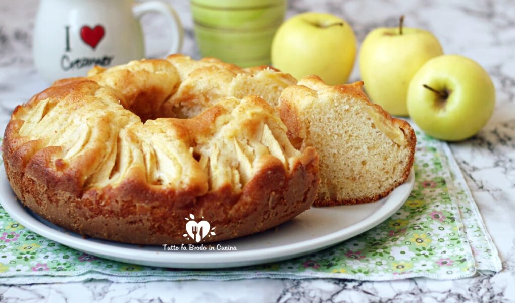 Ciambella Alle Mele E Yogurt Con E Senza Bimby Tutto Fa Brodo In Cucina