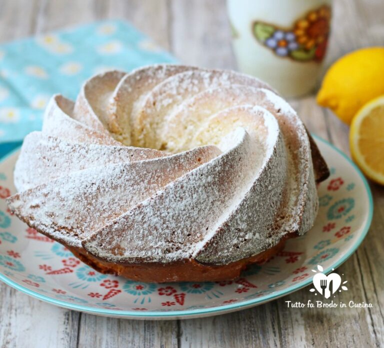 Ciambellone Al Limone E Yogurt Soffice Anche Bimby Tutto Fa Brodo In Cucina