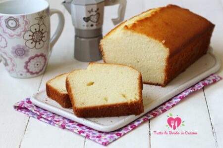 PLUMCAKE SENZA GLUTINE ALLO YOGURT