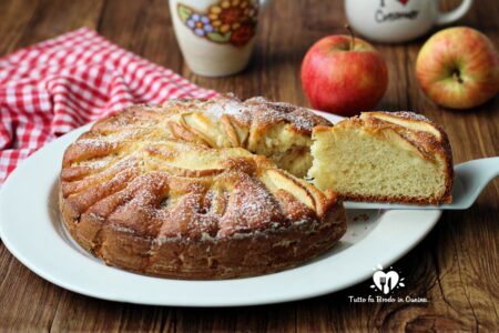 TORTA DI MELE E YOGURT VELOCE