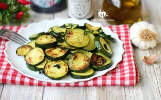 ZUCCHINE ALLA SCAPECE IN FRIGGITRICE AD ARIA