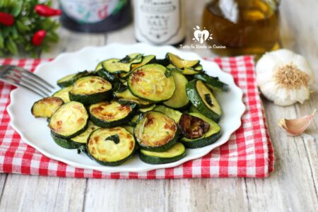 ZUCCHINE ALLA SCAPECE IN FRIGGITRICE AD ARIA