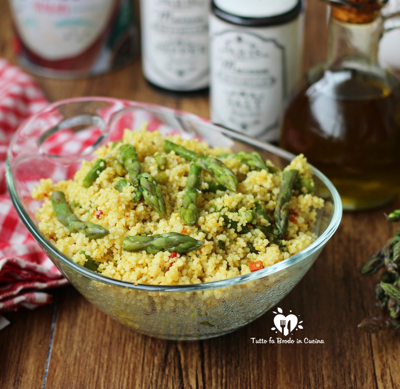 COUS COUS AGLI ASPARAGI