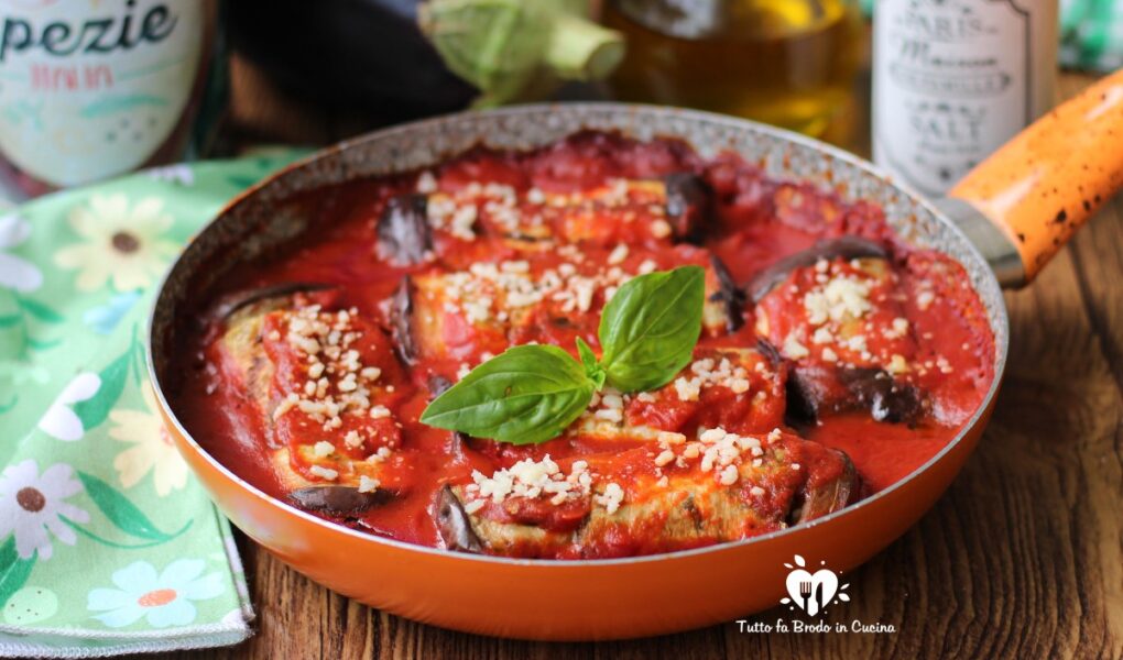 INVOLTINI DI MELANZANE E MOZZARELLA IN PADELLA